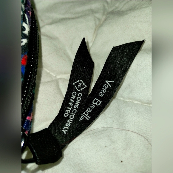 Vera Bradley makeup carrying case - Picture 3 of 5